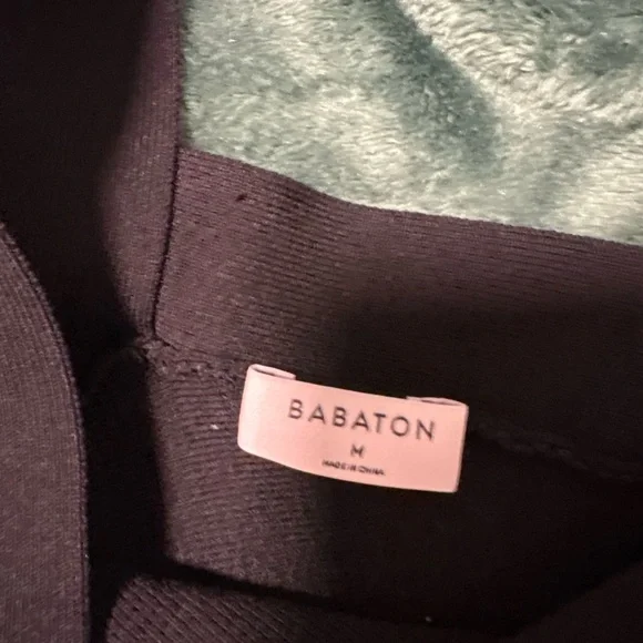 Babaton Black Ribbed Top - Picture 2 of 2